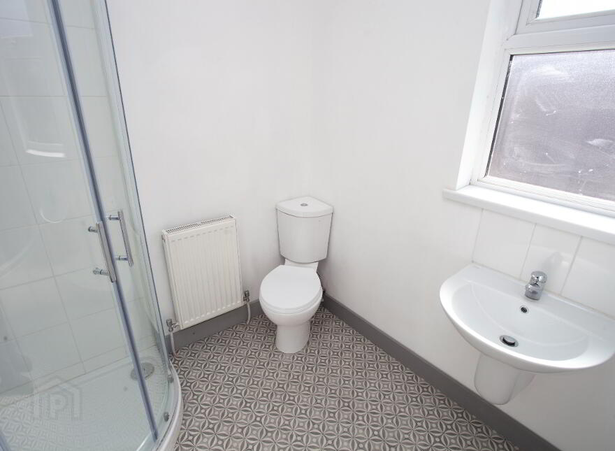92 Stratheden Street, Antrim Road, Belfast, BT15 2DT