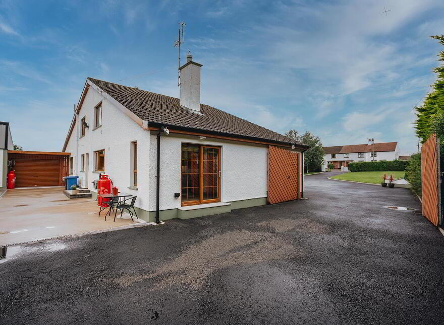 18 Lisnagrot Road, Kilrea, BT51 5SE