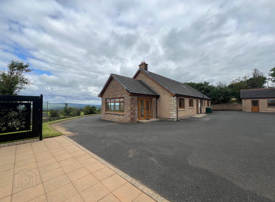 90 Cahore Road, Magherafelt, BT45 7LE