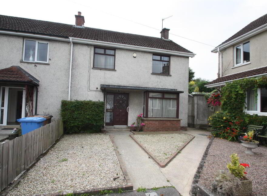 5 Pine Grove, Ballynahinch, BT24 8EW photo