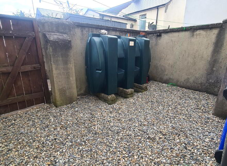 Roulston Avenue, Waterside, L'Derry, BT47 6EW