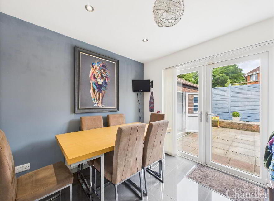 47 Winchester Road, Carryduff, BT8 8QQ