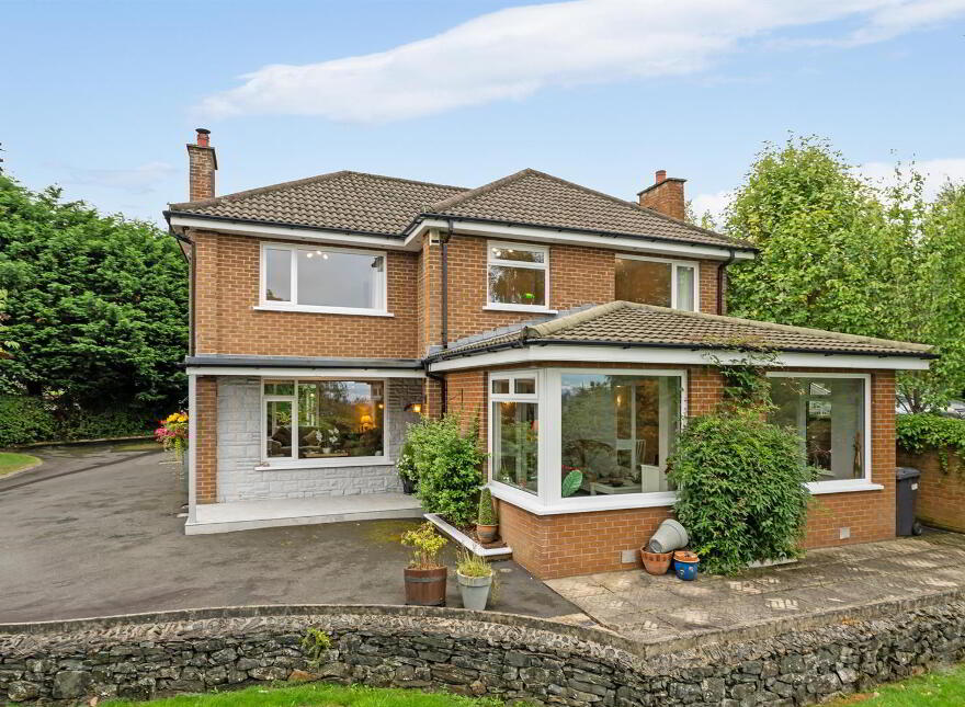 3 Willowbank Crescent, Upper Knockbreda Road, Belfast, BT6