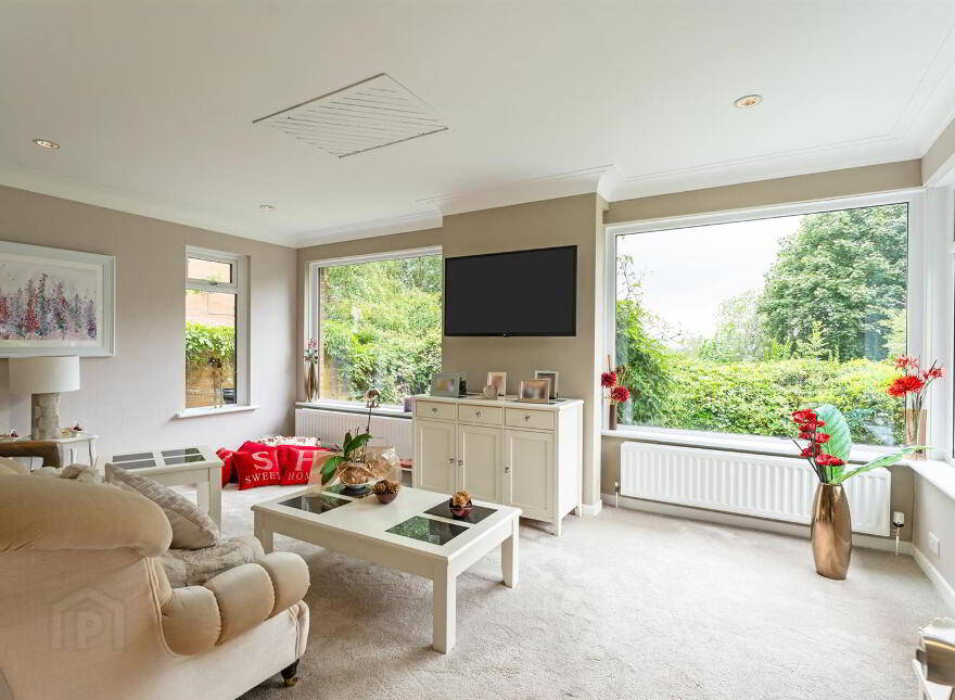 3 Willowbank Crescent, Upper Knockbreda Road, Belfast, BT6