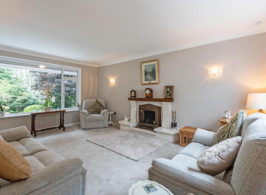 3 Willowbank Crescent, Upper Knockbreda Road, Belfast, BT6