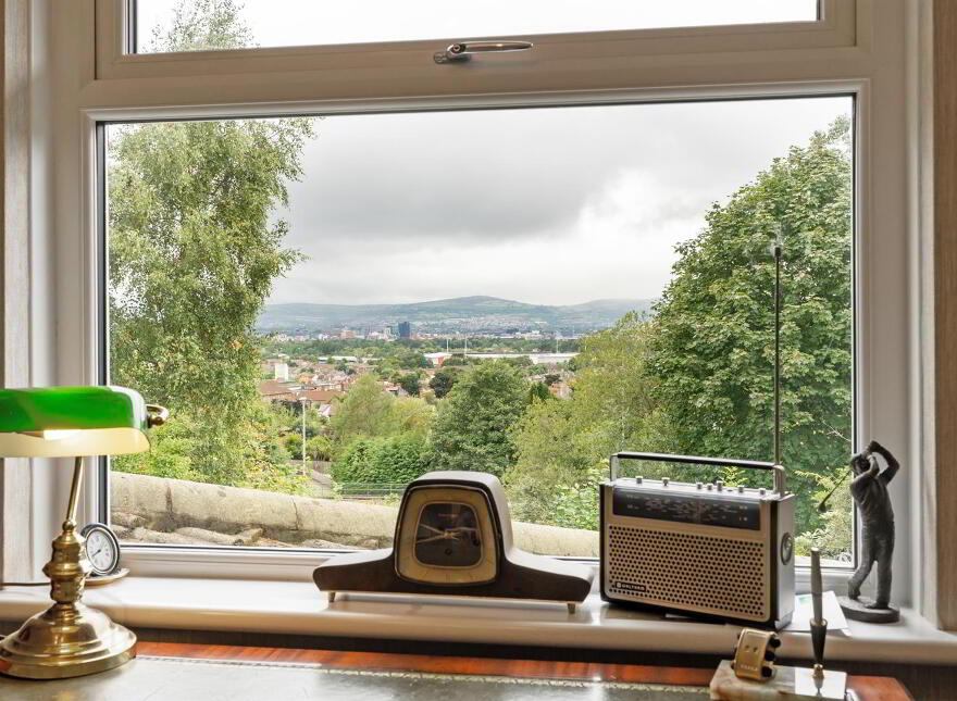 3 Willowbank Crescent, Upper Knockbreda Road, Belfast, BT6