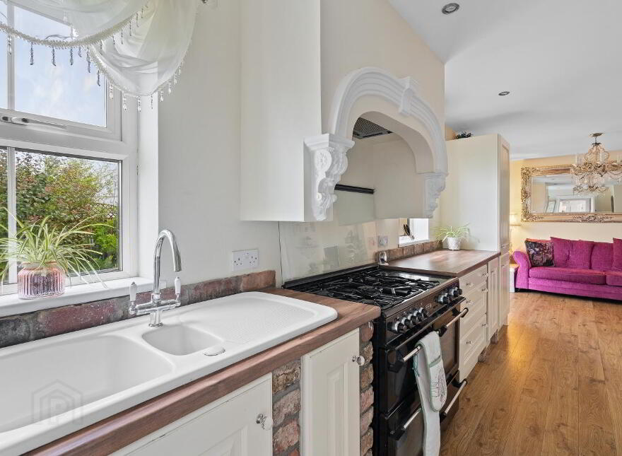 71 Peacock Road, Sion Mills, BT82 9NP