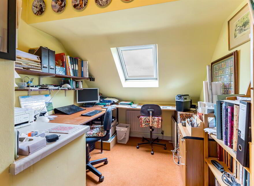 1 The Meadows, Saintfield, BT24 7DN