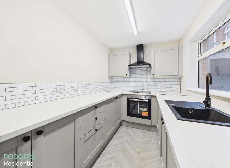24 Batley Street, Belfast, BT5 5BW