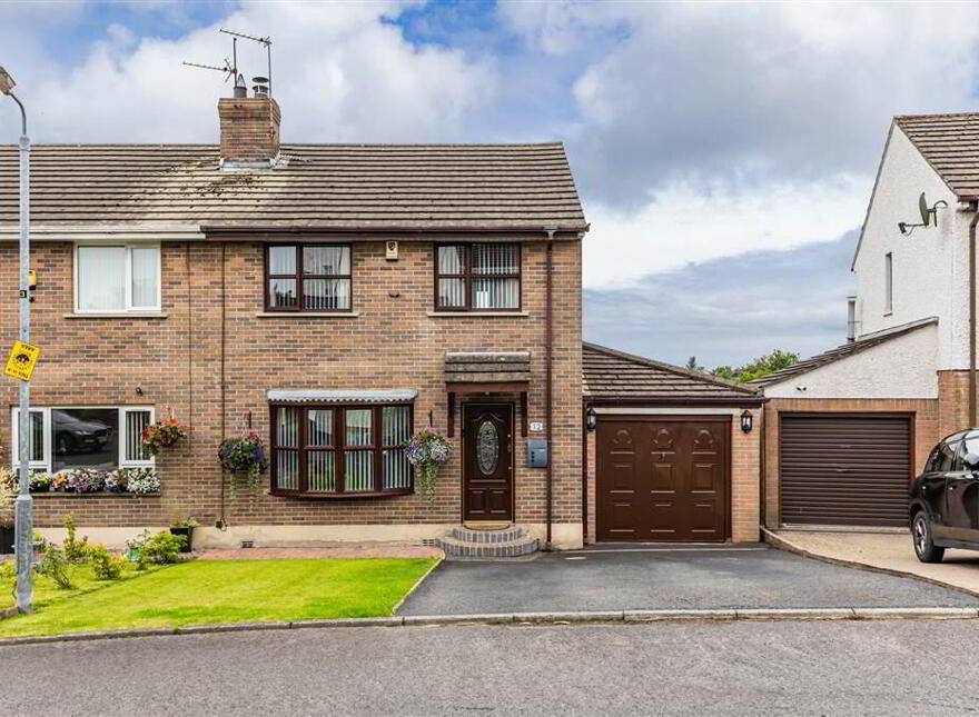 12 Ashvale Heights, Stoneyford, Lisburn, BT28 3JA