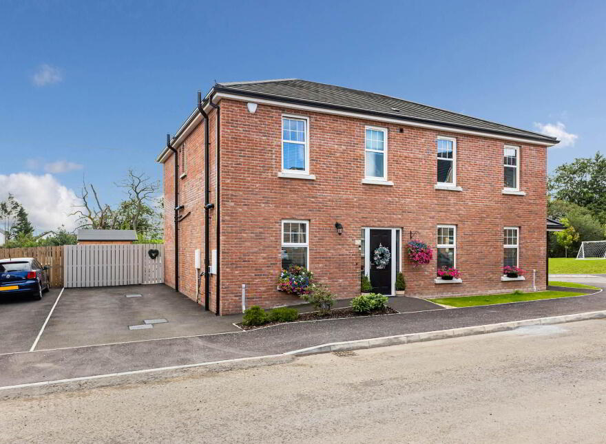 75 Sir Richard Wallace Gardens, Lisburn, BT28 3FL