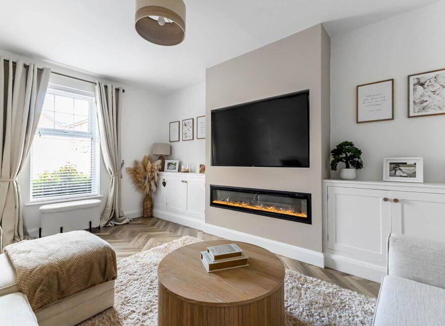 75 Sir Richard Wallace Gardens, Lisburn, BT28 3FL