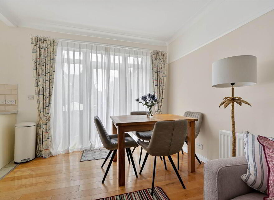 155 Barnetts Road, Stormont, Belfast, BT5 7BG