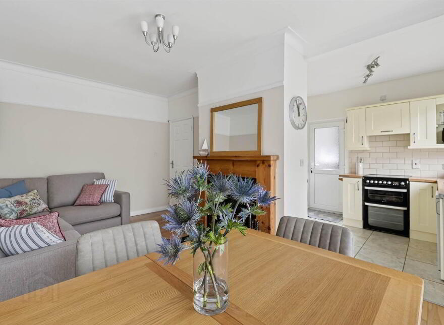 155 Barnetts Road, Stormont, Belfast, BT5 7BG