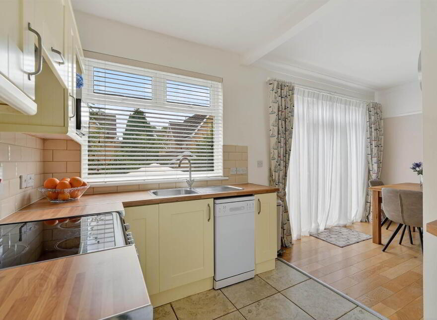 155 Barnetts Road, Stormont, Belfast, BT5 7BG