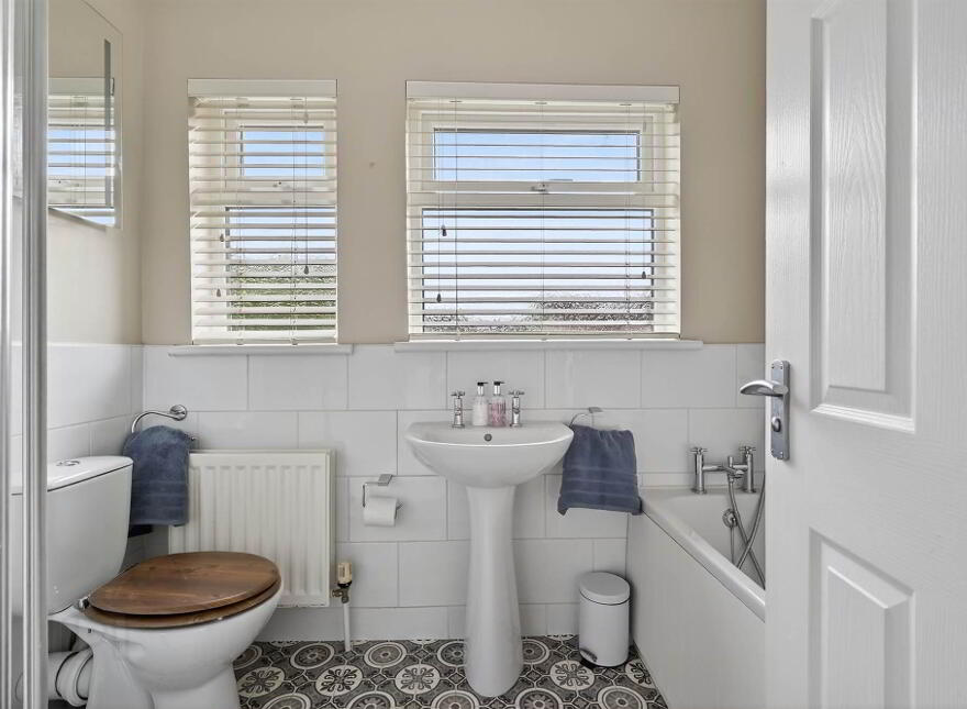 155 Barnetts Road, Stormont, Belfast, BT5 7BG