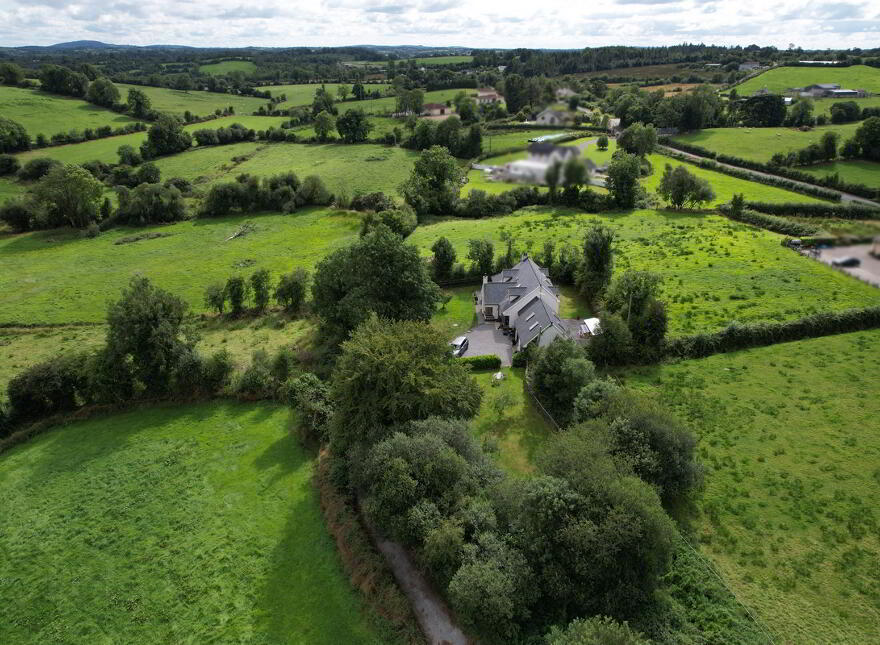 Glasstown, Milltown, Belturbet, H14D921