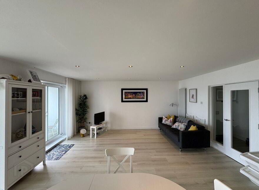 Apt 3 Marine Sands, Carrickfergus, BT38 8BT