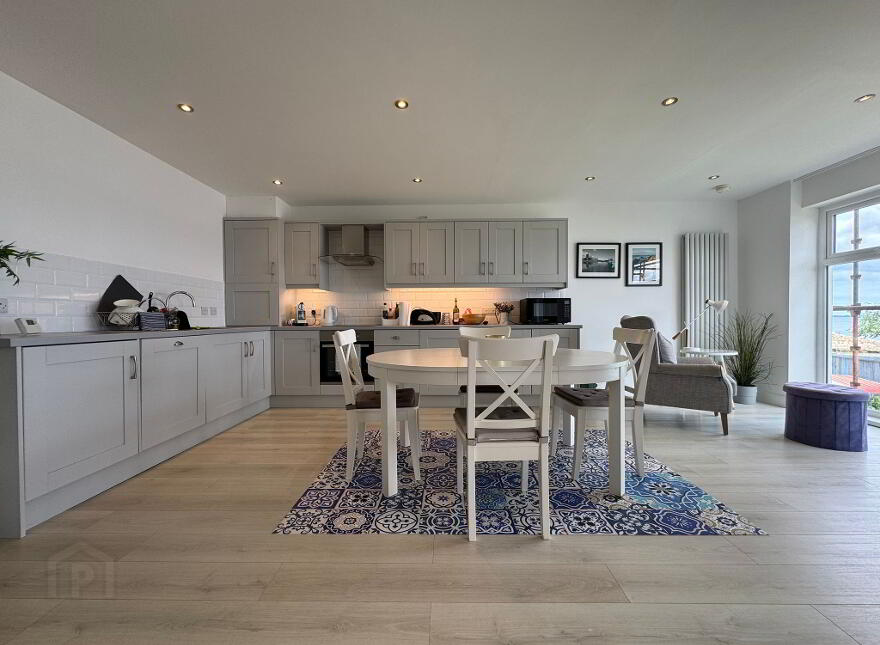Apt 3 Marine Sands, Carrickfergus, BT38 8BT