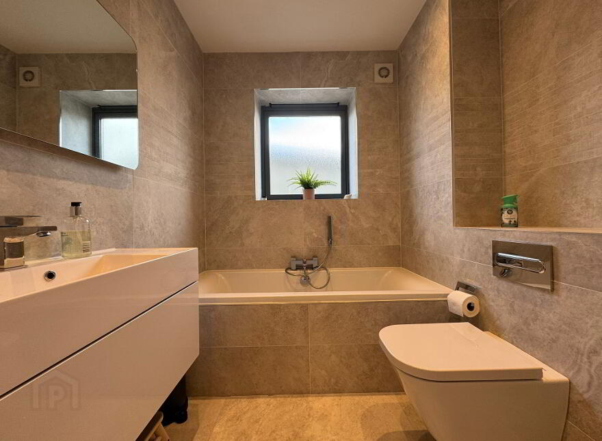 Apt 3 Marine Sands, Carrickfergus, BT38 8BT