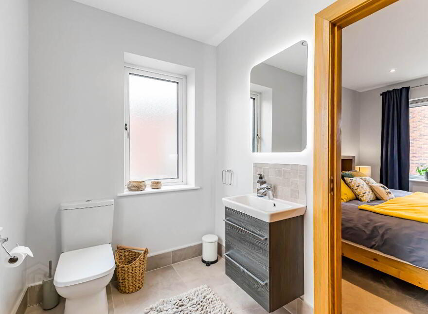 3 Charlottes Court, Hillsborough, BT26 6TR