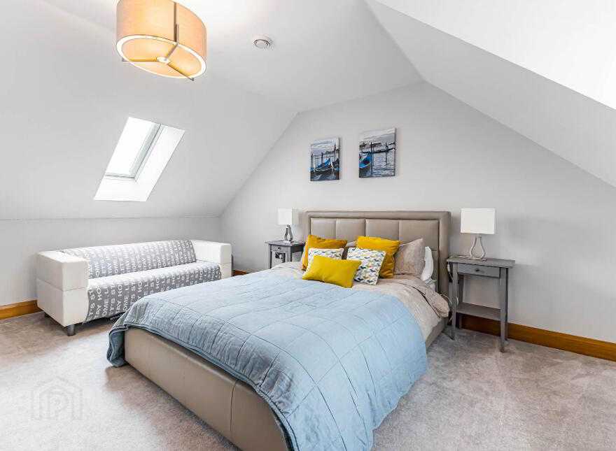 3 Charlottes Court, Hillsborough, BT26 6TR
