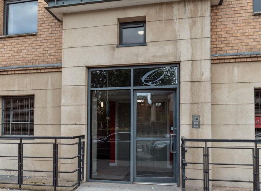 Apt 90, Queens Square, Custom House, Belfast, BT1 3FF