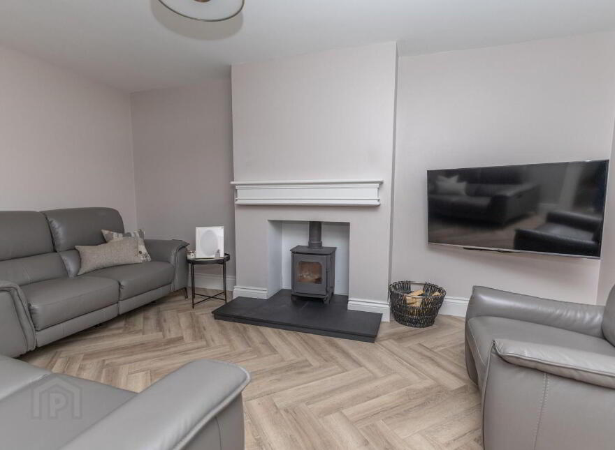 24 Glenveagh, Hilltown, Newry, BT34 5US