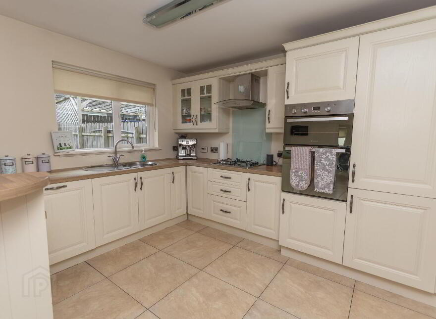 24 Glenveagh, Hilltown, Newry, BT34 5US