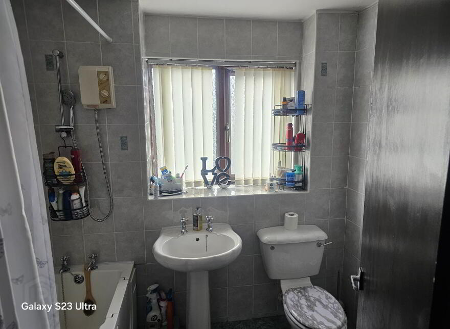38 Inverleith Drive, Sydenham, Belfast, BT4 1RJ