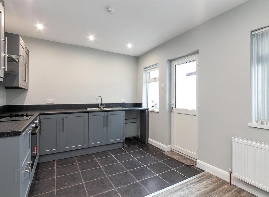 49 Doagh Road, Ballyclare, BT39 9BG