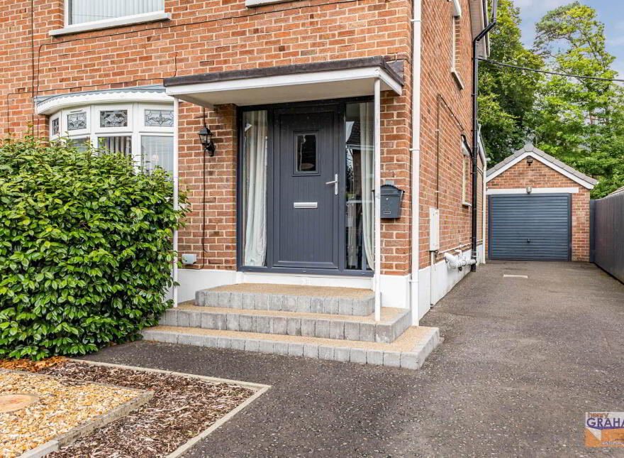 10 Beechdene Gardens, Lisburn, BT28 3JH
