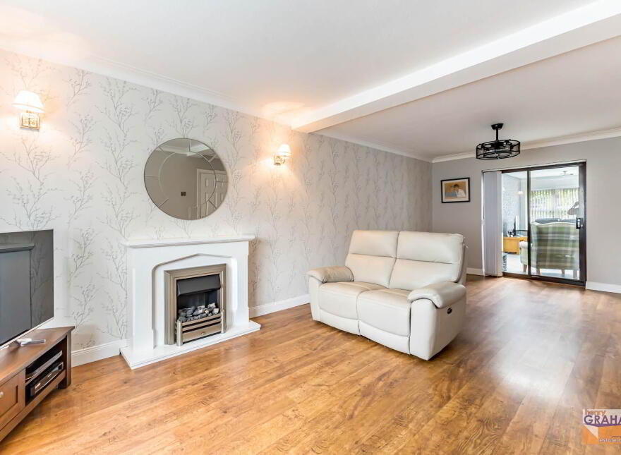 10 Beechdene Gardens, Lisburn, BT28 3JH