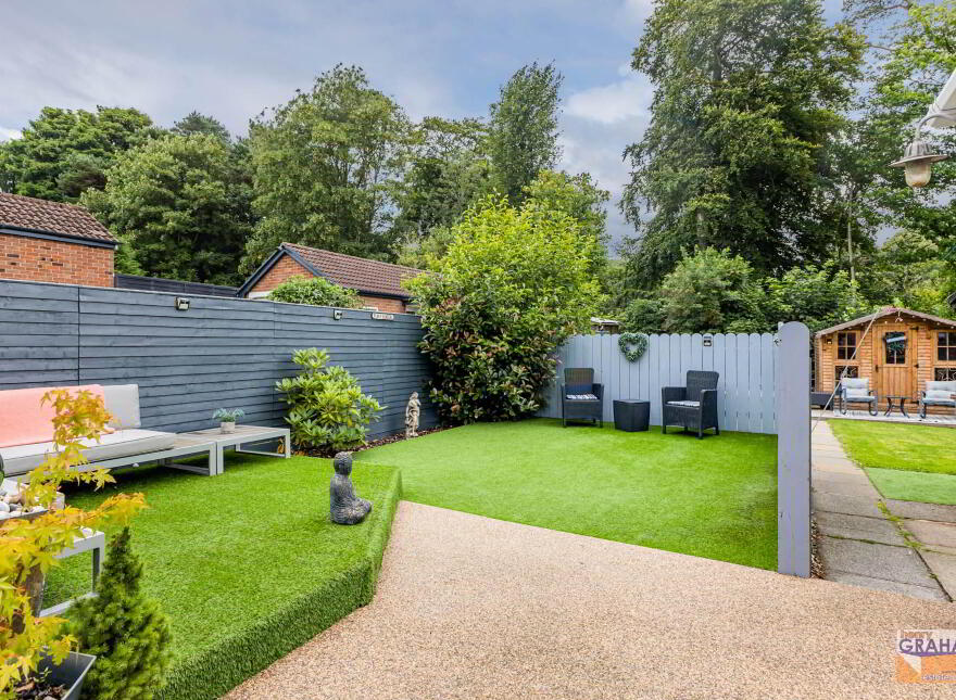 10 Beechdene Gardens, Lisburn, BT28 3JH