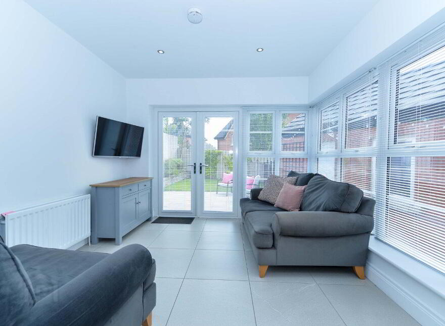 7 Millmount Village Drive, Dundonald, Belfast, BT16 1AP