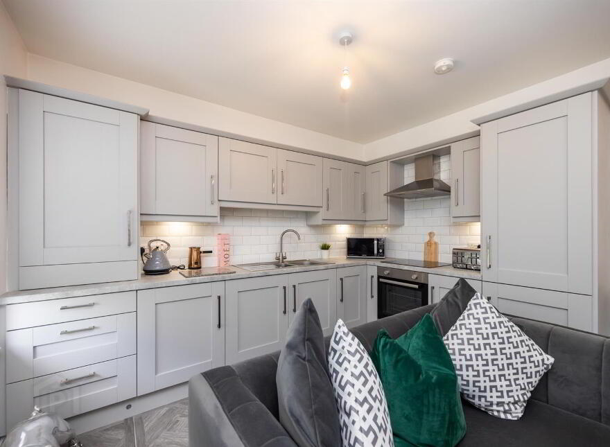 29 Ballyveigh Gardens, Antrim, BT41 2FH