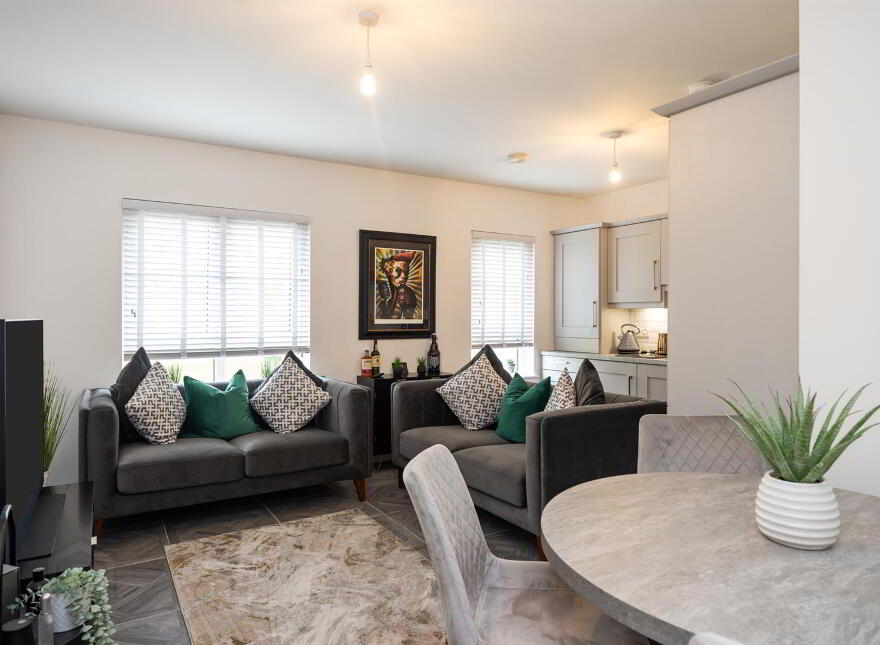 29 Ballyveigh Gardens, Antrim, BT41 2FH