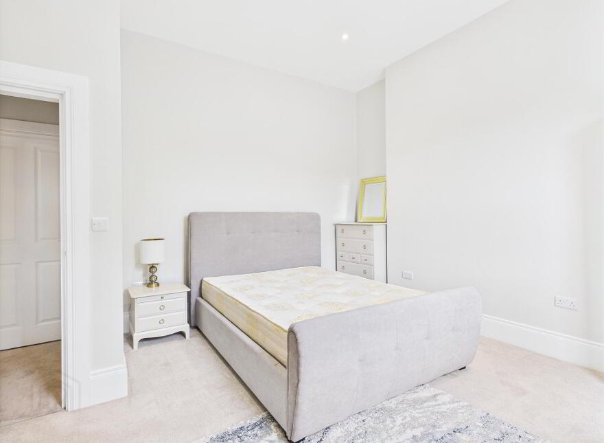 Ravenhill Terrace, 258 Ravenhill Road, Belfast, BT6 8GJ