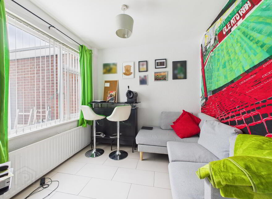 7 Roddens Gardens, Belfast, BT5 7JJ