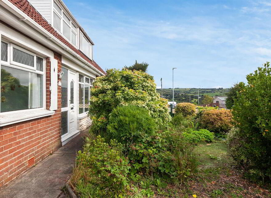 10 Ravelston Crescent, Newtownabbey, BT36 6PJ