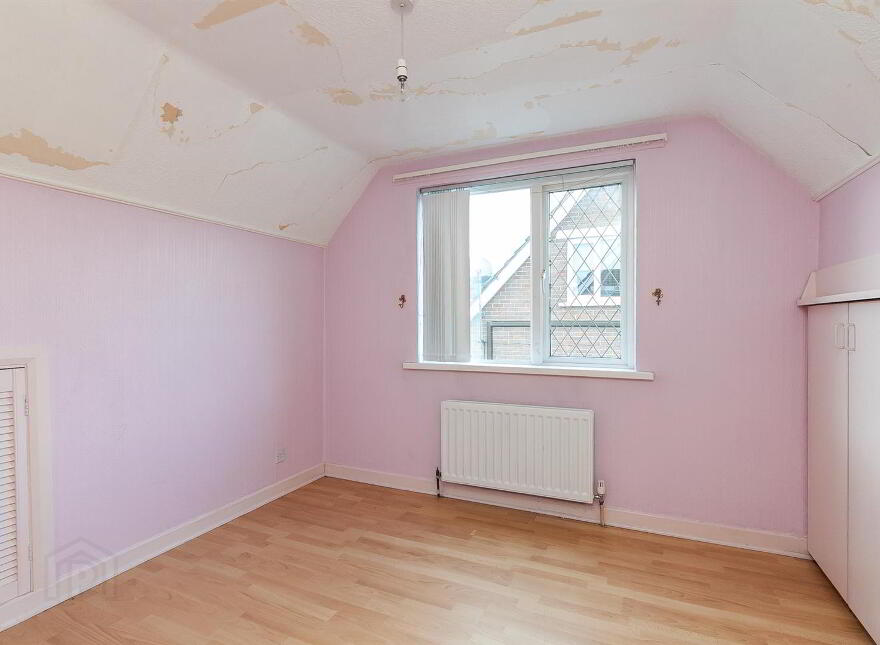 10 Ravelston Crescent, Newtownabbey, BT36 6PJ