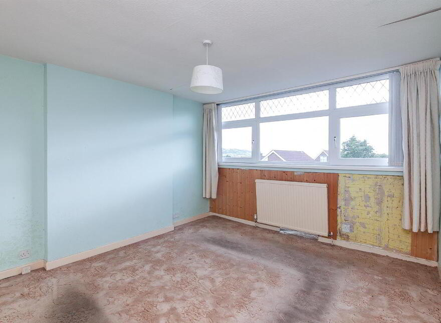 10 Ravelston Crescent, Newtownabbey, BT36 6PJ