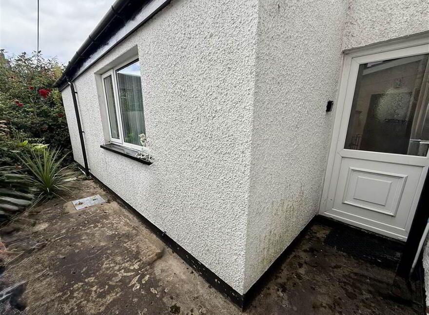 6 Downshire Parade, Belfast, BT6 9JR
