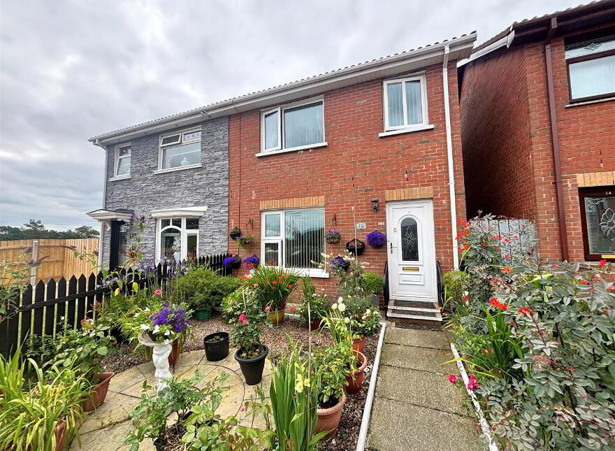 15 Fernhill Heights, Belfast, BT13 3PP photo