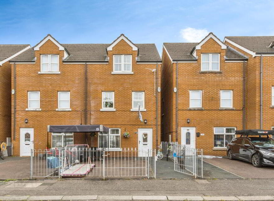 17b Friendly Street, Belfast, BT7 2HP photo