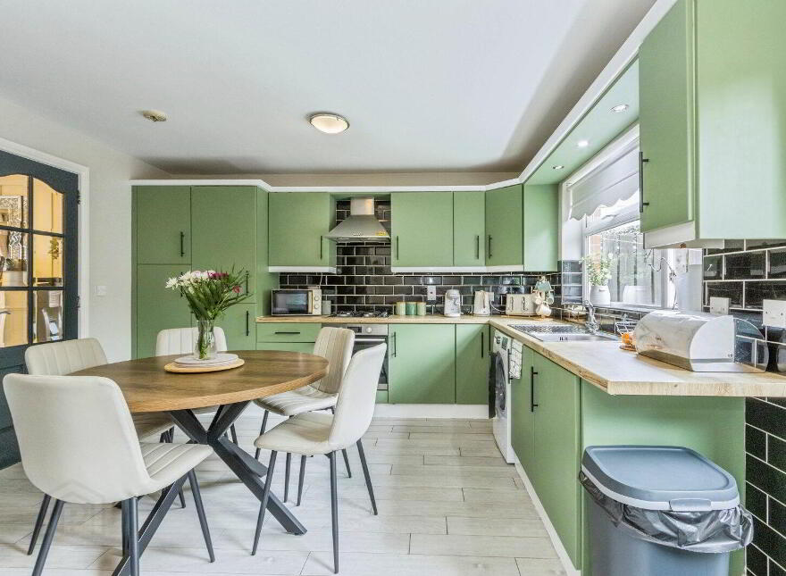 17b Friendly Street, Belfast, BT7 2HP