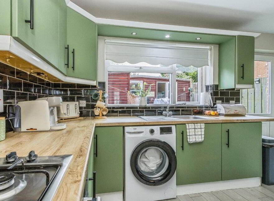 17b Friendly Street, Belfast, BT7 2HP