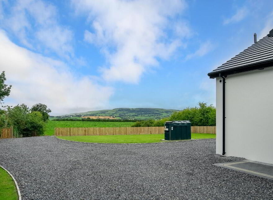 15 Killyclooney Road, Donemana, BT82 0LZ