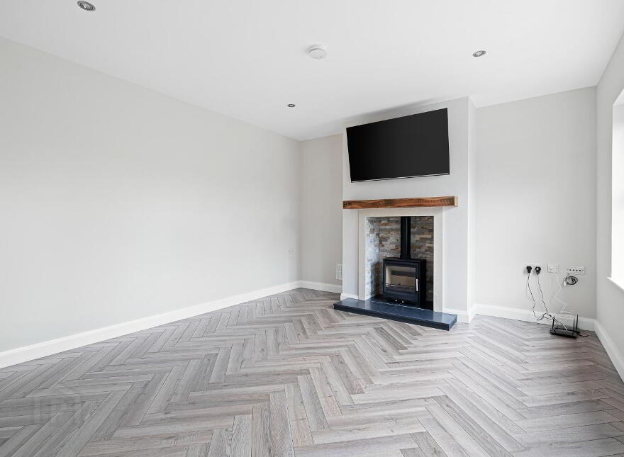 15 Killyclooney Road, Donemana, BT82 0LZ