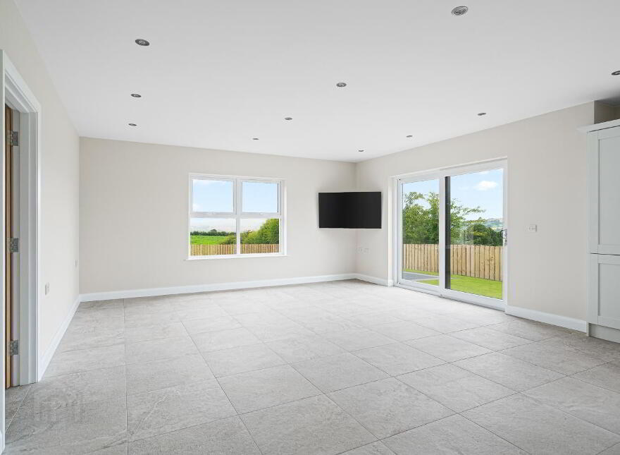 15 Killyclooney Road, Donemana, BT82 0LZ